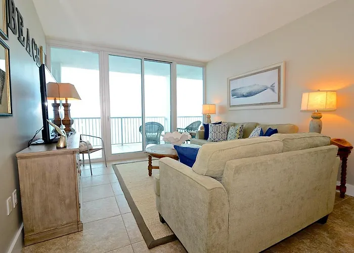 Apartment Island Tower 1702